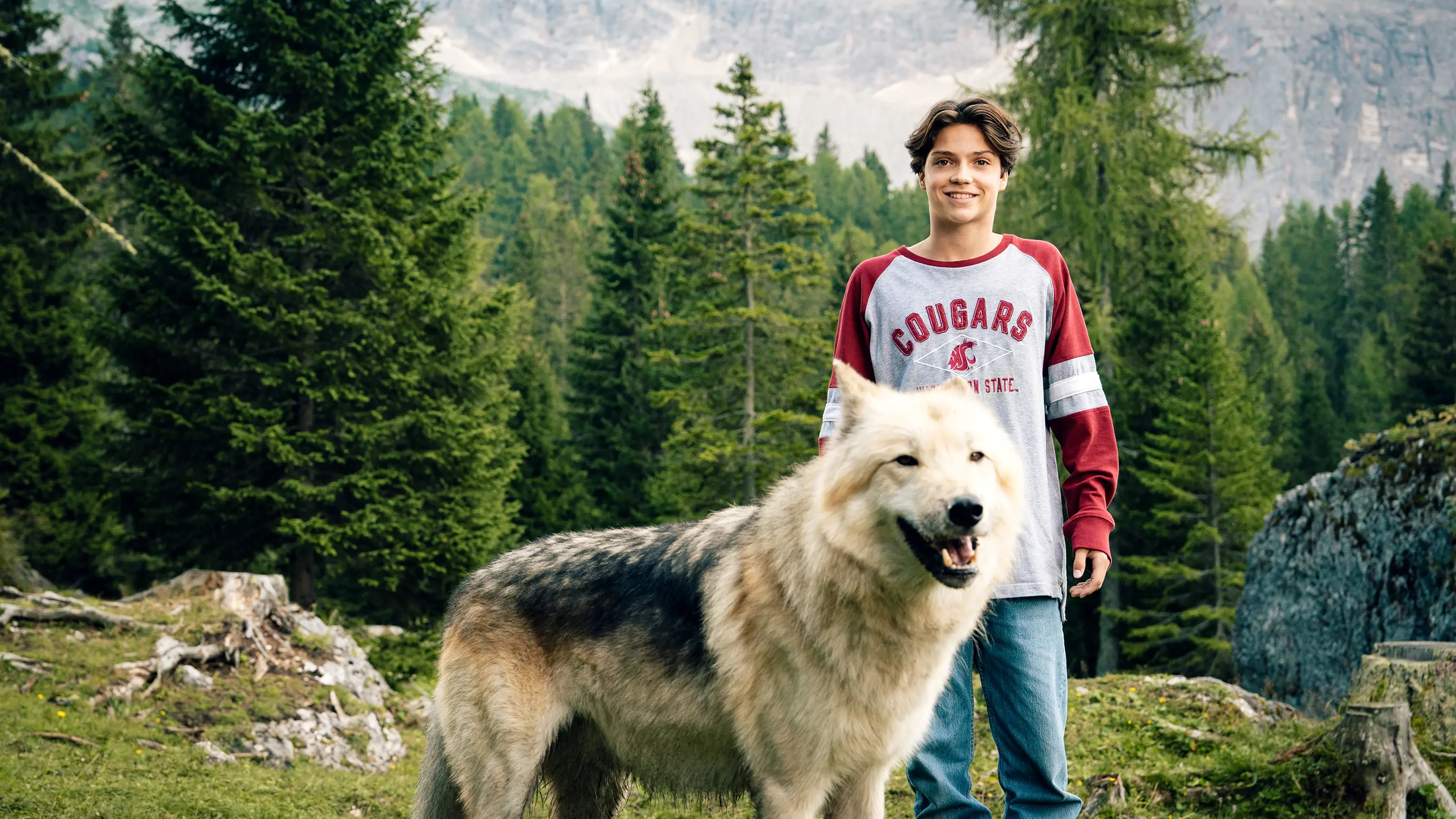 Bild aus dem Film: Paar küssend umschlungen in der Badewanne